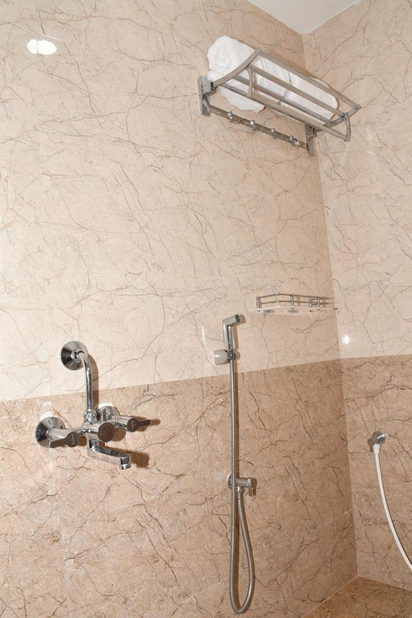 Gb Residency Hotel Ramanathapuram Exterior foto